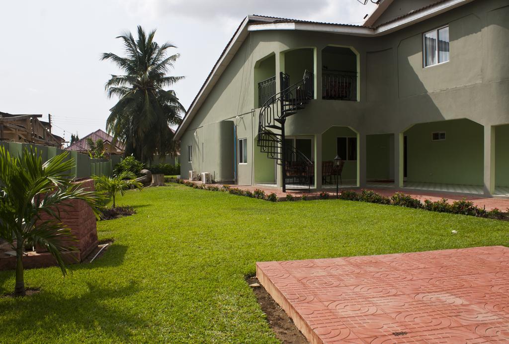 Quest Lodge Accra Exterior photo