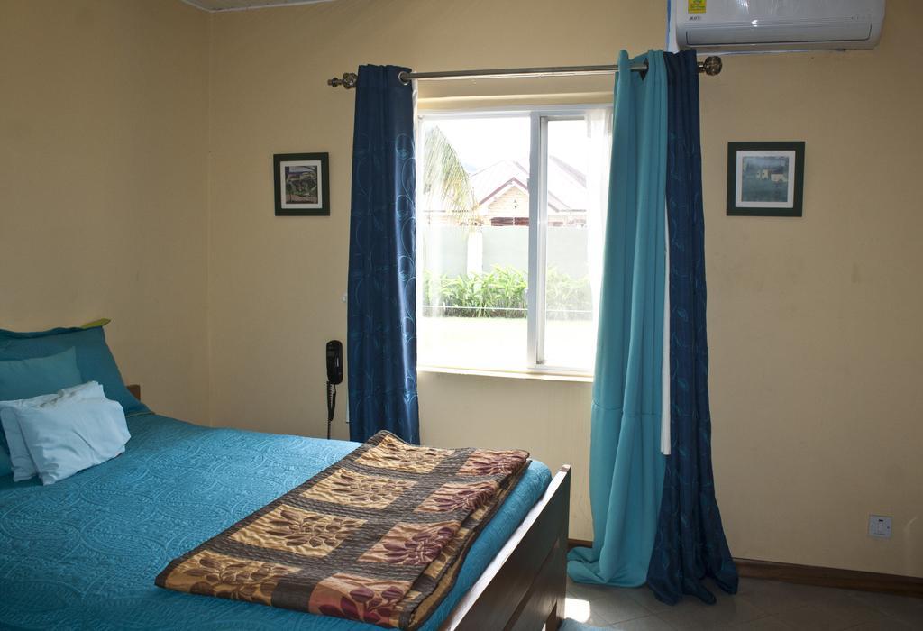 Quest Lodge Accra Exterior photo